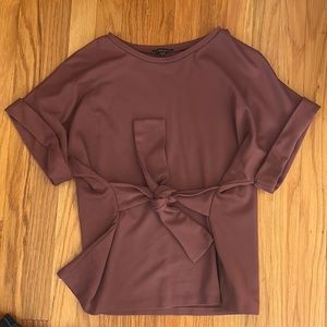 Super Cute Express Tie Top